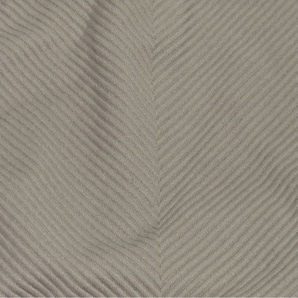 offline by aerie Recharge Sports Bra Size medium - Picture 3 of 5